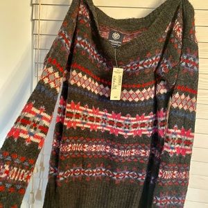American Eagle NWT Cashmere M Sweater